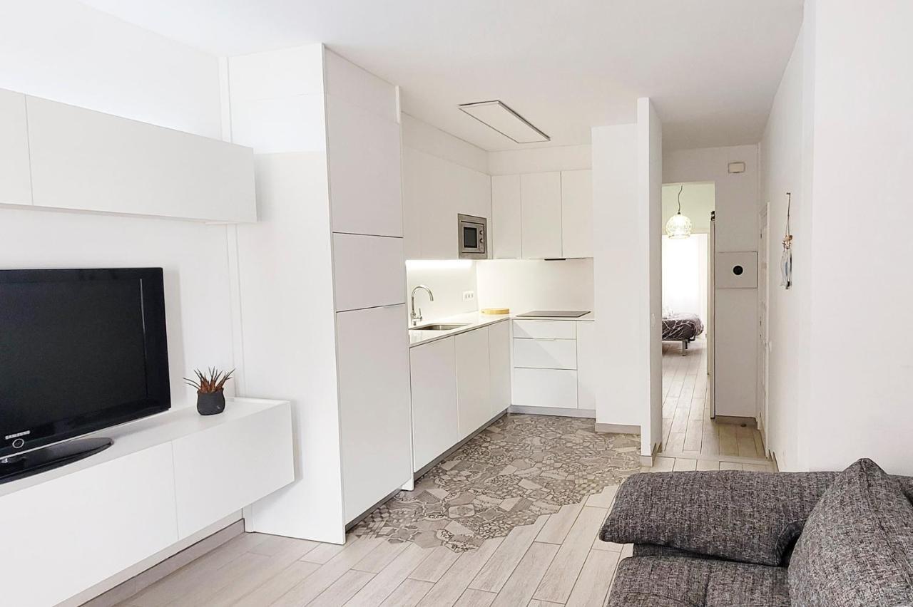 Precioso Apartamento A 3 Minutos De La Playa, Con Parking Gratuito 卡莱利亚德帕拉弗鲁赫尔 外观 照片