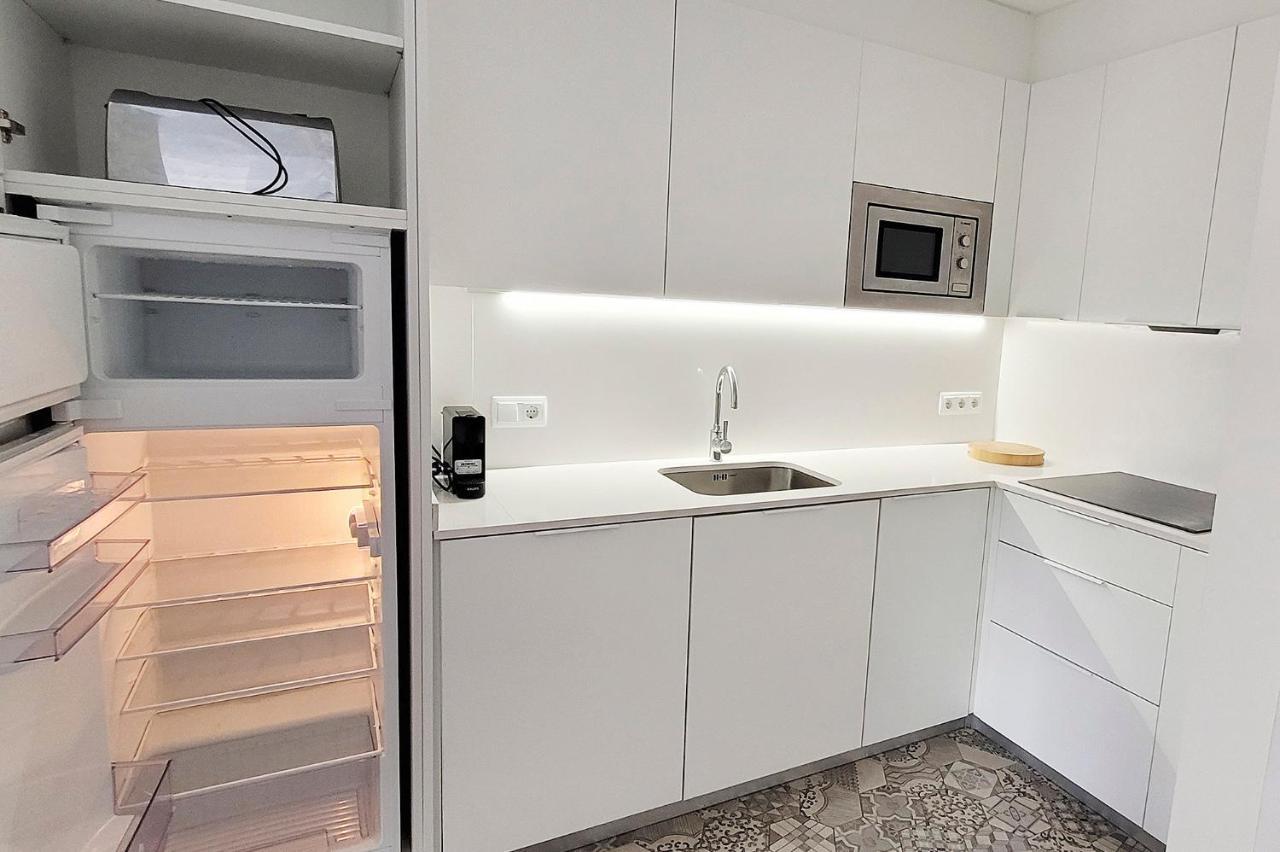 Precioso Apartamento A 3 Minutos De La Playa, Con Parking Gratuito 卡莱利亚德帕拉弗鲁赫尔 外观 照片